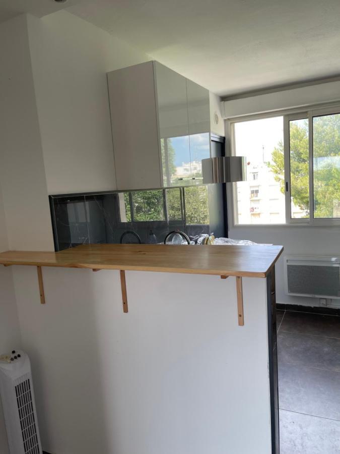 Magnifique T3 Quartier Pres D'Arenes Tram Au Pied De L'Immeuble Daire Montpellier Dış mekan fotoğraf